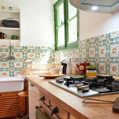 Casa vacanze Torre Alpicella - *
