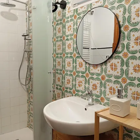 Torre Alpicella Home, A Scenic Escape Into Nature And Relaxation