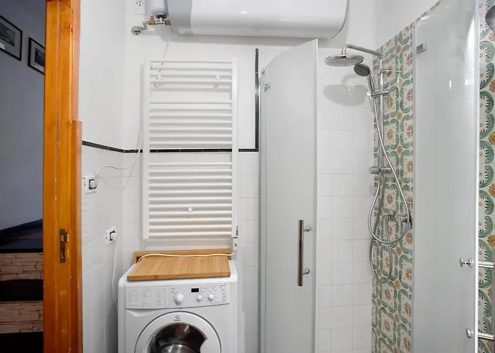 Torre Alpicella - Essenza Di Riviera Holiday Home * 迪亚诺马里纳