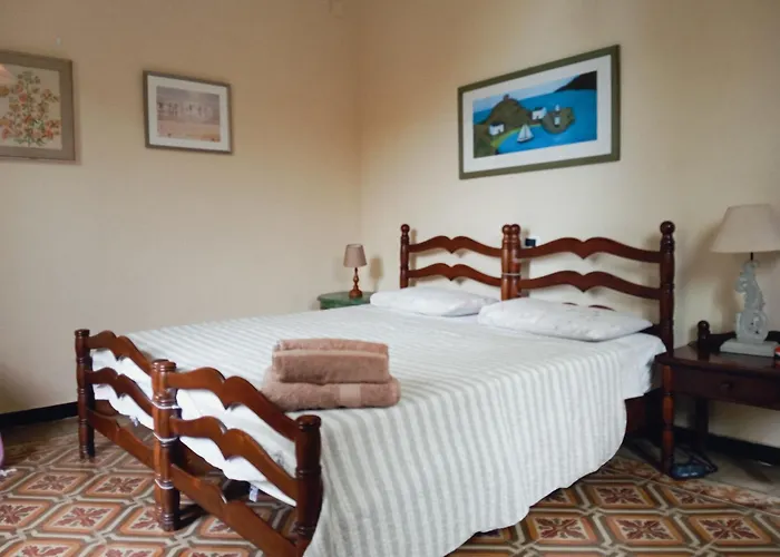 度假居 Torre Alpicella - Essenza Di Riviera Holiday Home *