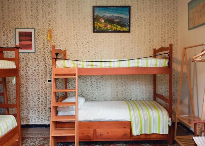 Torre Alpicella Holiday Home, a scenic escape! Diano Marina